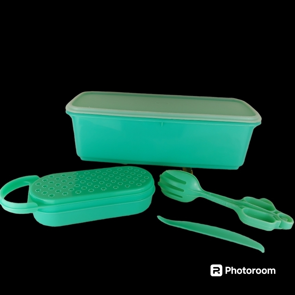 Vintage Jadeite TUPPERWARE lot of 4